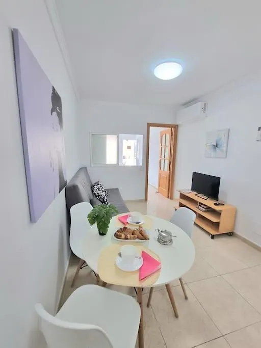 Suecia Lirio Apartment Los Cristianos  0*, Los Cristianos (Tenerife)